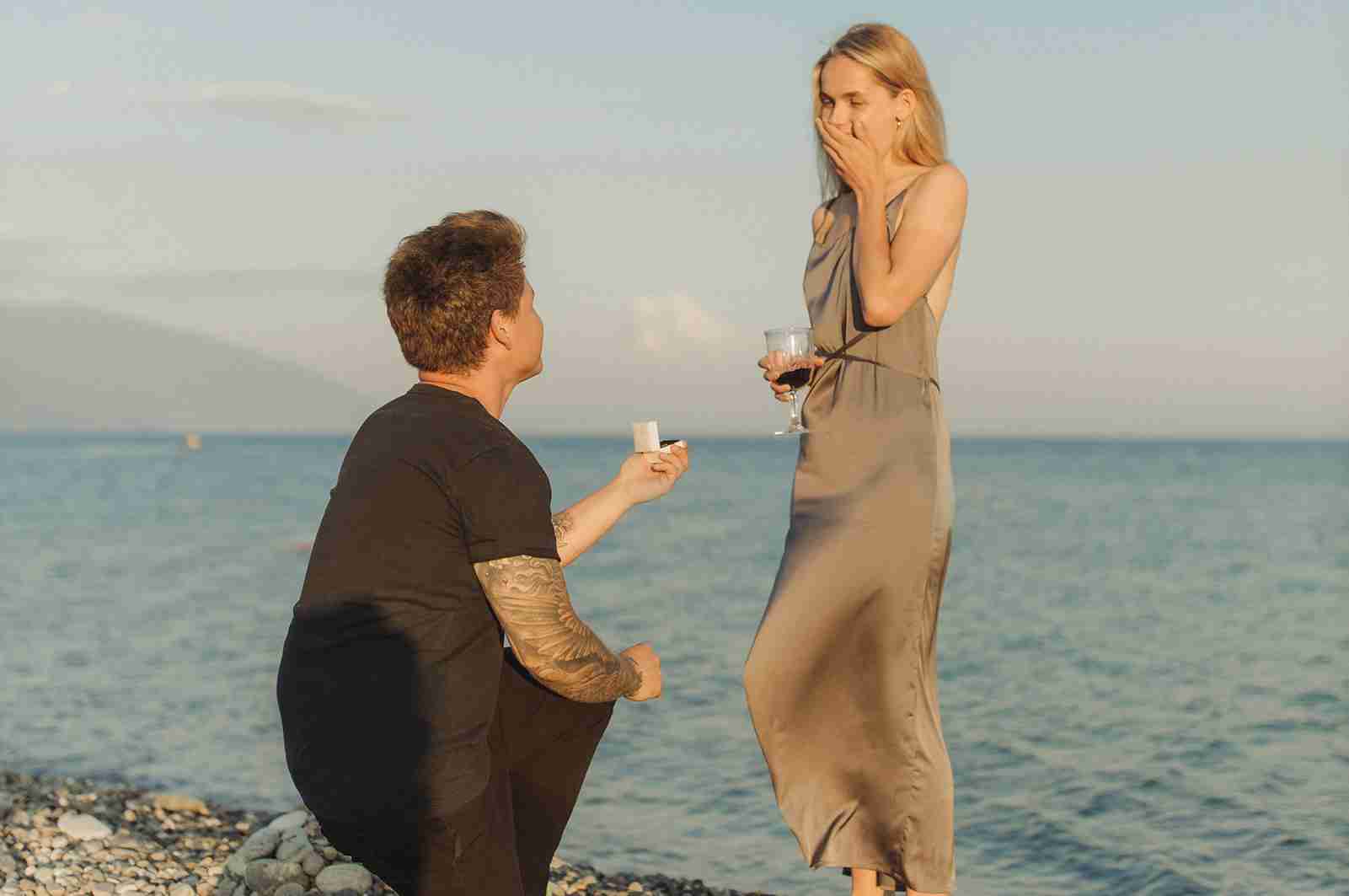 Bespoke-Engagement-Ring-Research-Online-In-Depth-Interview