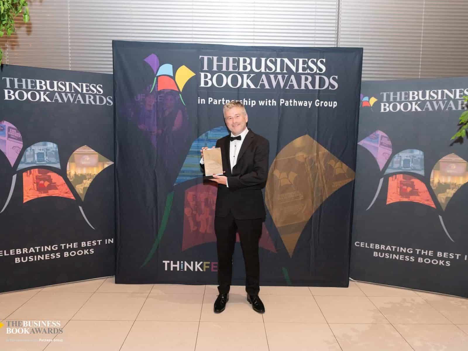 Alchemy by Rory Sutherland book reviewed by Vision One